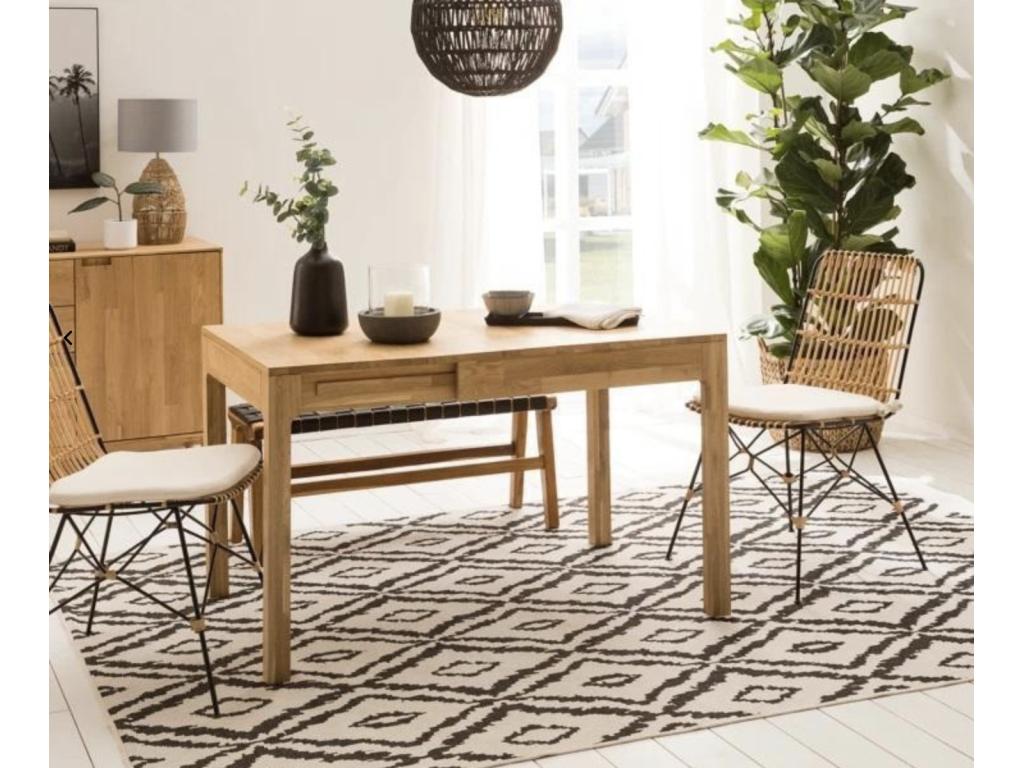 Table en chêne naturel