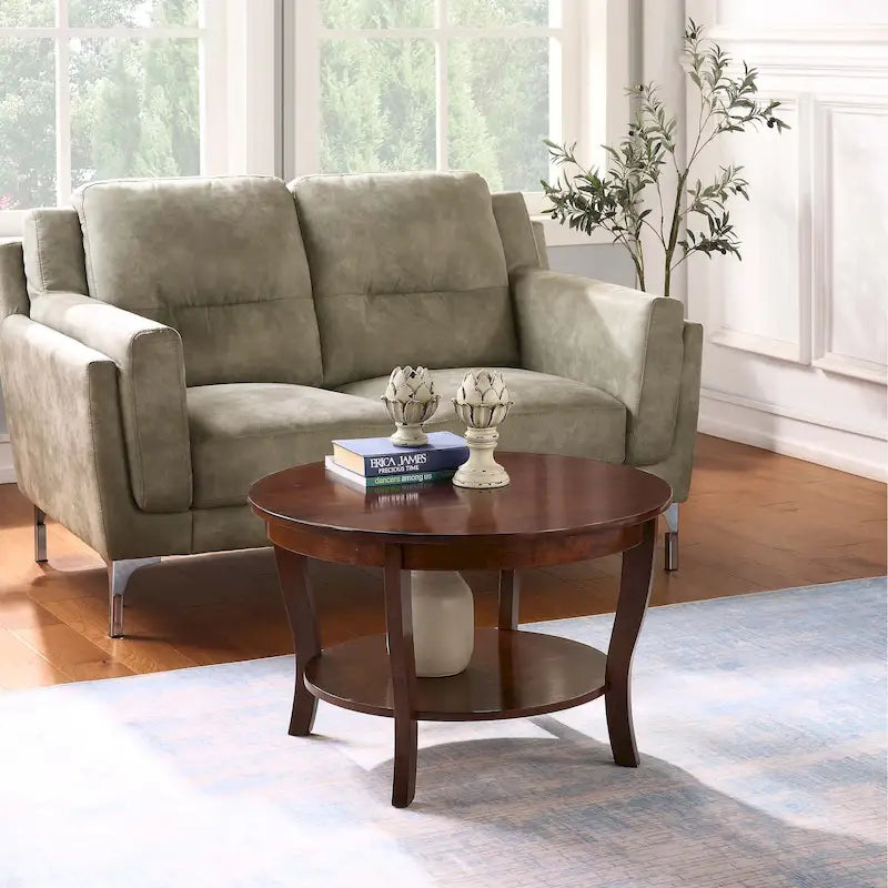 Table basse ronde American Heritage de Convenience Concepts avec étagère