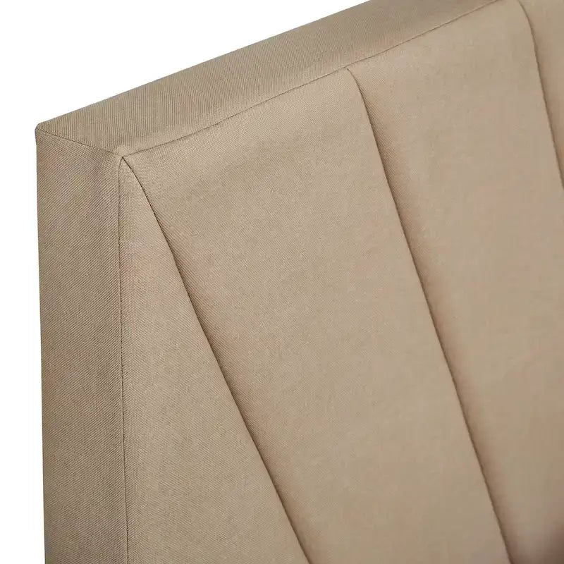 Lit plateforme de rangement avec tête de lit à profilés en V Arlert par iNSPIRE Q Modern