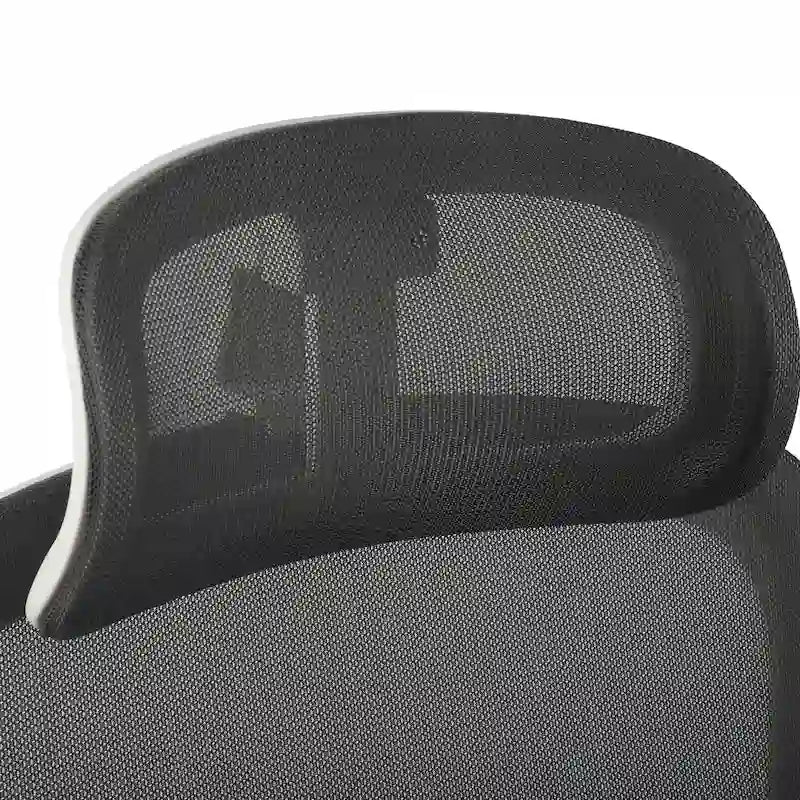 Chaise de bureau ergonomique à dossier haut en maille, idéale pour les petits travaux à domicile.