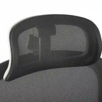 Chaise de bureau ergonomique à dossier haut en maille, idéale pour les petits travaux à domicile.